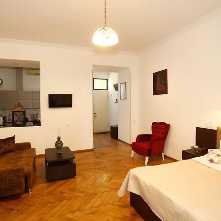 Old - Gold Gala Apartment Tbilisi Exterior foto