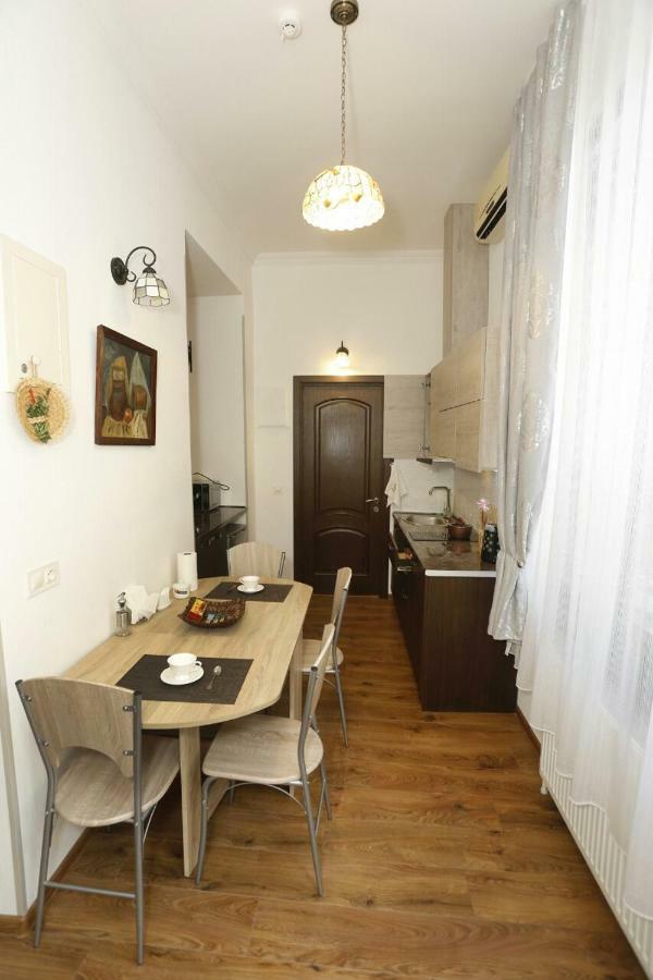 Old - Gold Gala Apartment Tbilisi Exterior foto