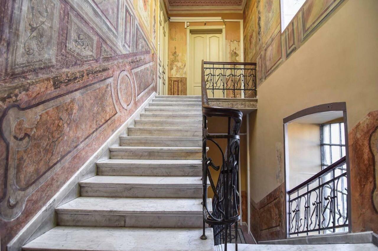 Old - Gold Gala Apartment Tbilisi Exterior foto